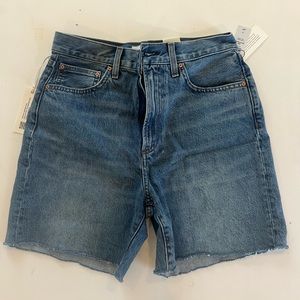 Denim Forum aritzia The ‘90s Boyfriend Hi-Rise Thigh Jean Short 27 TAG ON UNWORN